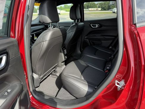 New 2026 Jeep Compass Latitude AWD/4WD image 11
