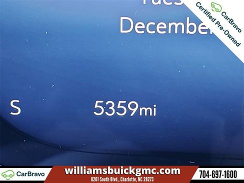 Certified 2025 Buick Envision Avenir image 13