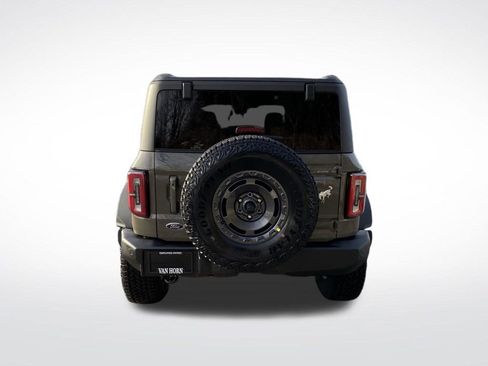 New 2025 Ford Bronco Outer Banks w/ Sasquatch Package image 16