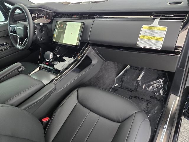 New 2026 Land Rover Range Rover Sport SE AWD/4WD image 18