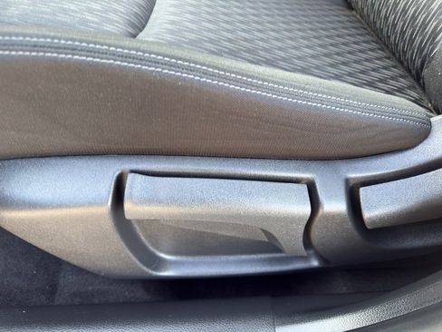 Used 2020 Nissan Rogue S w/ Special Edition Package image 15