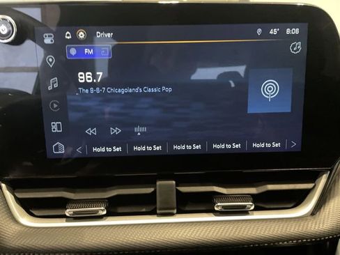 Used 2025 Chevrolet Equinox LT FWD image 22