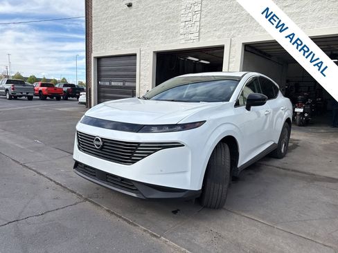 Used 2025 Nissan Murano SL image 3