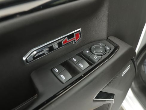 Used 2022 GMC Sierra 1500 AT4 AWD/4WD image 10
