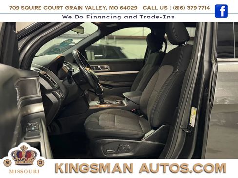Used 2018 Ford Explorer XLT AWD/4WD image 14