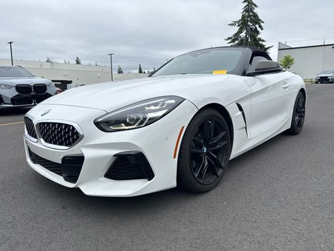 Used 2019 BMW Z4 sDrive30i w/ M Sport Package RWD image 3
