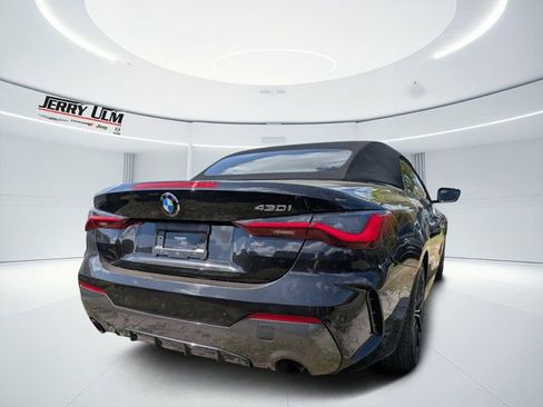 Used 2024 BMW 430i Convertible w/ M Sport Package image 3