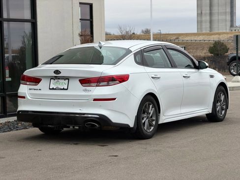 Used 2020 Kia Optima LX image 5