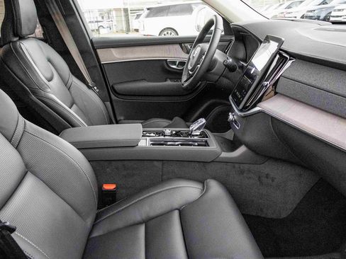 New 2026 Volvo XC90 B6 Ultra w/ Lounge Package AWD/4WD image 17