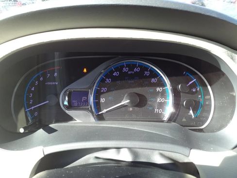 Used 2012 Toyota Sienna XLE FWD image 13
