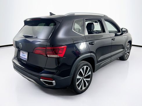 Used 2022 Volkswagen Taos SE AWD/4WD image 5