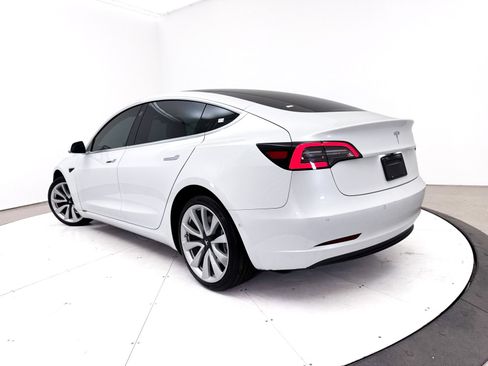 Used 2019 Tesla Model 3 Long Range RWD image 2