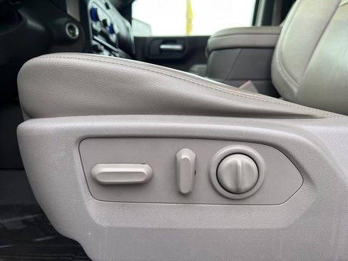 Used 2020 Chevrolet Silverado 1500 LTZ w/ LTZ Plus Package image 10