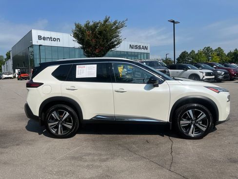 Used 2021 Nissan Rogue SL w/ Premium Package FWD image 7