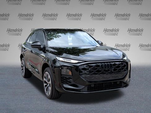 Used 2026 Audi Q3 quattro 2.0T image 1