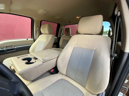 Used 2012 Ford F250 XLT AWD/4WD image 10
