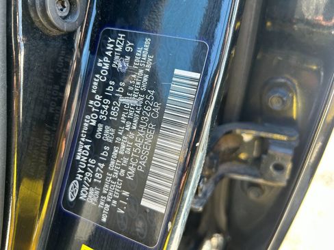 Used 2017 Hyundai Accent SE image 18