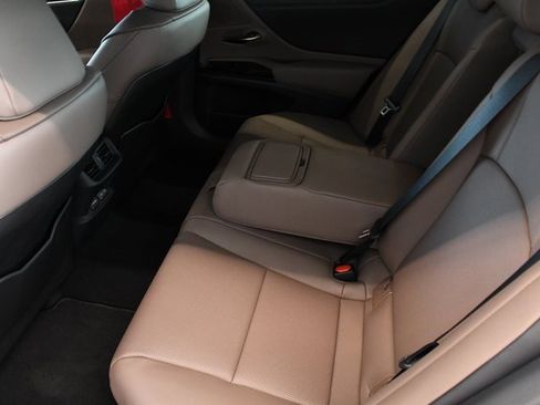 New 2025 Lexus ES 350 350 image 9