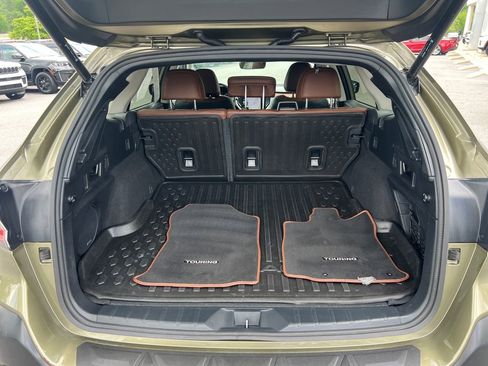 Used 2022 Subaru Outback Touring w/ Popular Package #2 AWD/4WD image 6