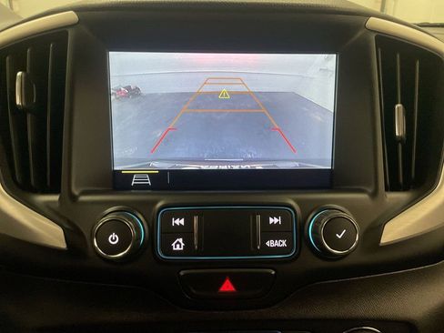 Used 2019 GMC Terrain SLT w/ Preferred Package image 9