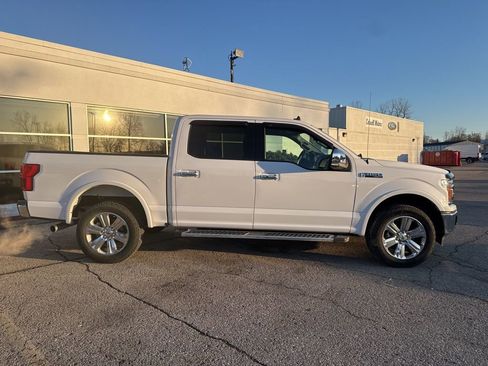 Used 2020 Ford F150 Lariat image 2