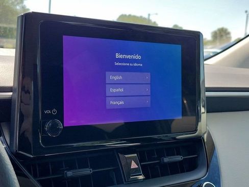 Used 2025 Toyota Corolla LE FWD image 24