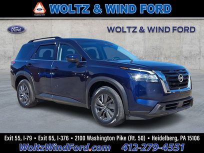 Used 2022 Nissan Pathfinder SV