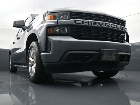 Used 2021 Chevrolet Silverado 1500 Custom AWD/4WD image 18