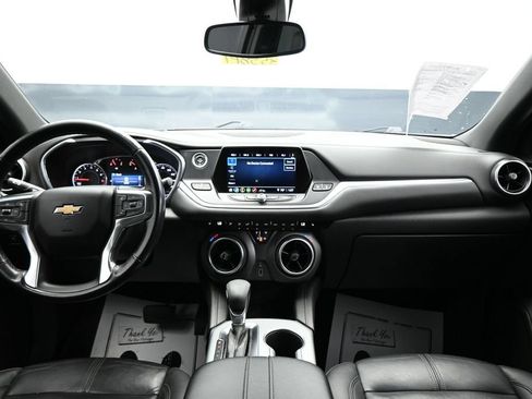 Used 2021 Chevrolet Blazer LT FWD image 12