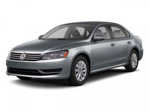 Used 2013 Volkswagen Passat 2.5 S image 1