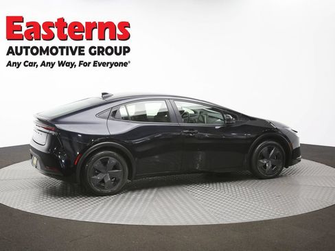 Used 2023 Toyota Prius LE FWD image 41