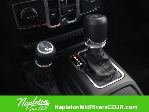 New 2026 Jeep Gladiator Sport AWD/4WD image 18