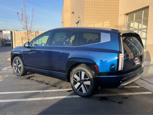 New 2026 Hyundai Ioniq 9 SEL image 11