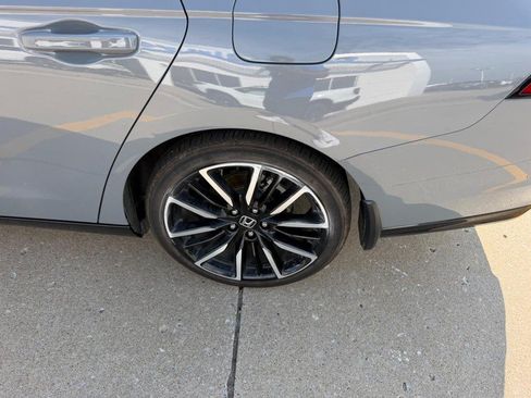 Certified 2025 Honda Accord Touring image 5