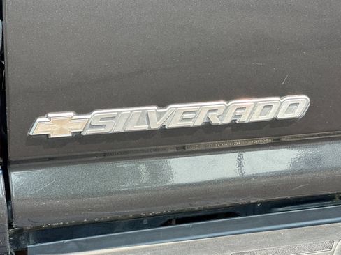 Used 2003 Chevrolet Silverado 2500 LT w/ Skid Plate Package AWD/4WD image 24