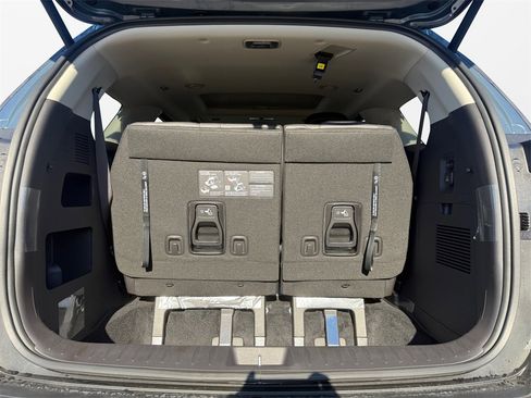 New 2026 Kia Carnival SX Prestige image 18