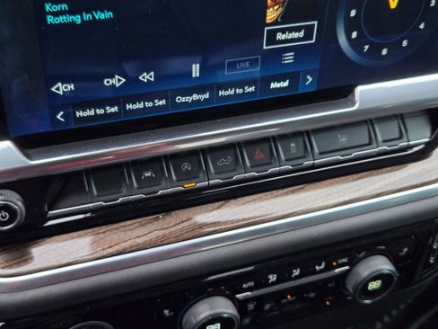 Certified 2022 Chevrolet Silverado 1500 LT image 19