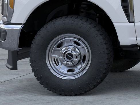 New 2026 Ford F250 XL w/ XL Off-Road Package image 19