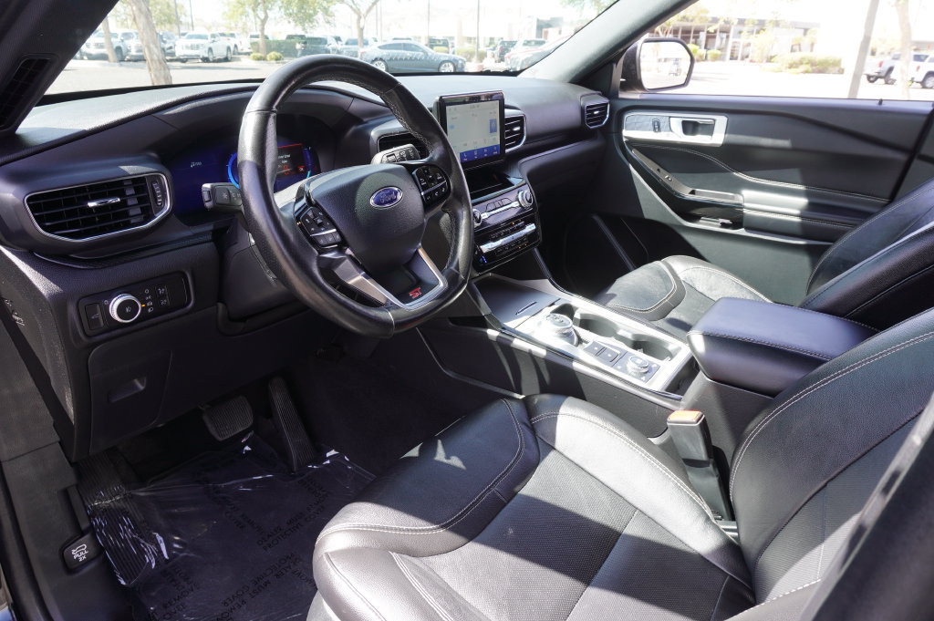 Used 2023 Ford Explorer ST w/ Equipment Group 401A AWD/4WD image 19