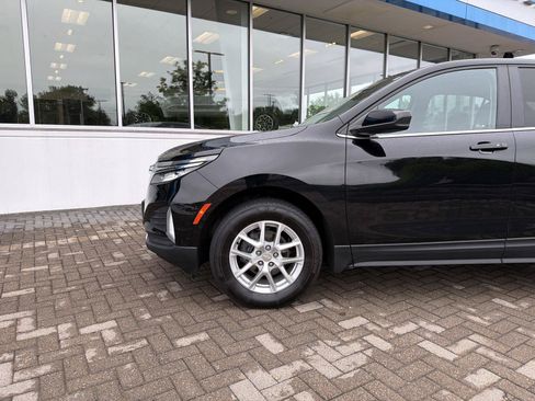 Used 2023 Chevrolet Equinox LT AWD/4WD image 9