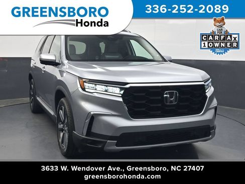 Used 2023 Honda Pilot Elite image 1