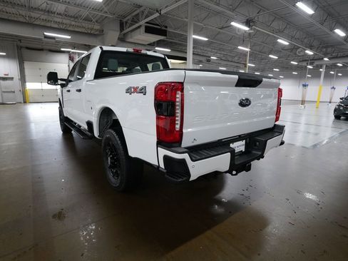 Used 2024 Ford F250 XL w/ STX Appearance Package AWD/4WD image 32