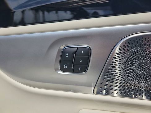 New 2025 Lincoln Nautilus Black Label image 22