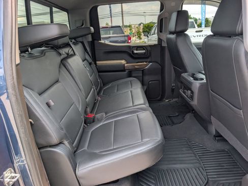 Used 2021 Chevrolet Silverado 1500 RST w/ Convenience Package II AWD/4WD image 14