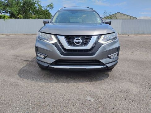 Used 2017 Nissan Rogue SL FWD image 26