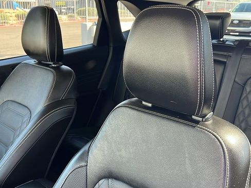 Certified 2023 Ford Escape Platinum w/ Premium Technology Package image 16