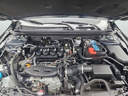 Certified 2023 Honda Accord EX image 30