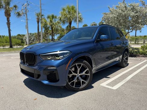 Used 2020 BMW X5 xDrive40i w/ M Sport Package AWD/4WD image 2