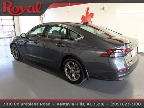 Used 2024 Honda Accord EX image 2