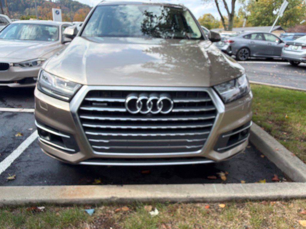 Used 2018 Audi Q7 3.0T Premium Plus AWD/4WD image 4